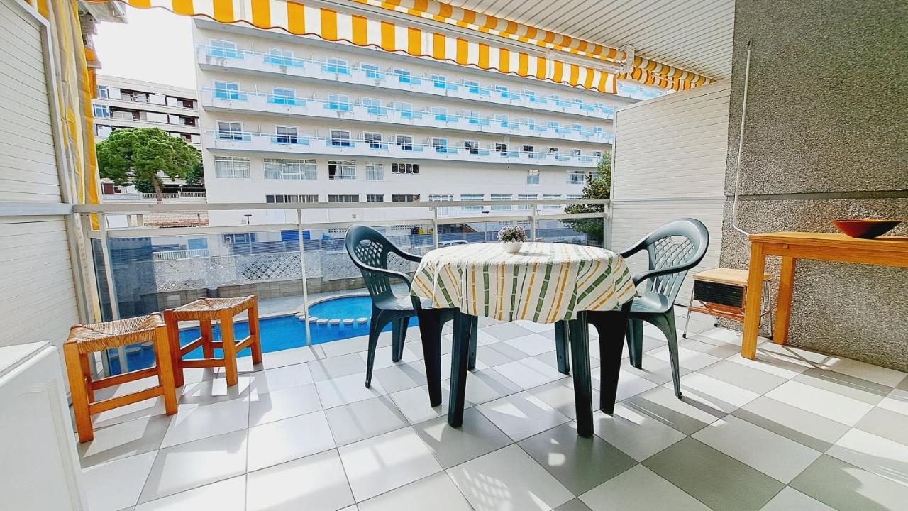 Apartamentos Montblanc Familidays 013 Salou Exterior foto